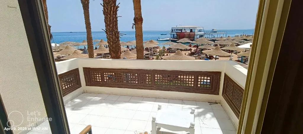 Fanadir Bay — Hurghada