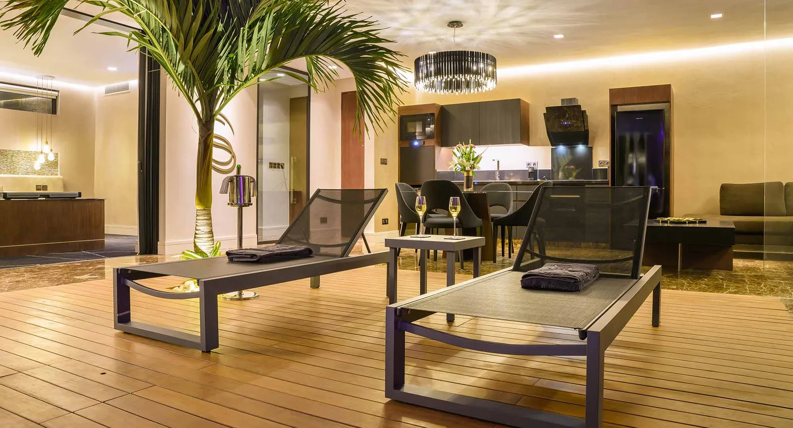 Secret Private Villa Resort — Arsenal