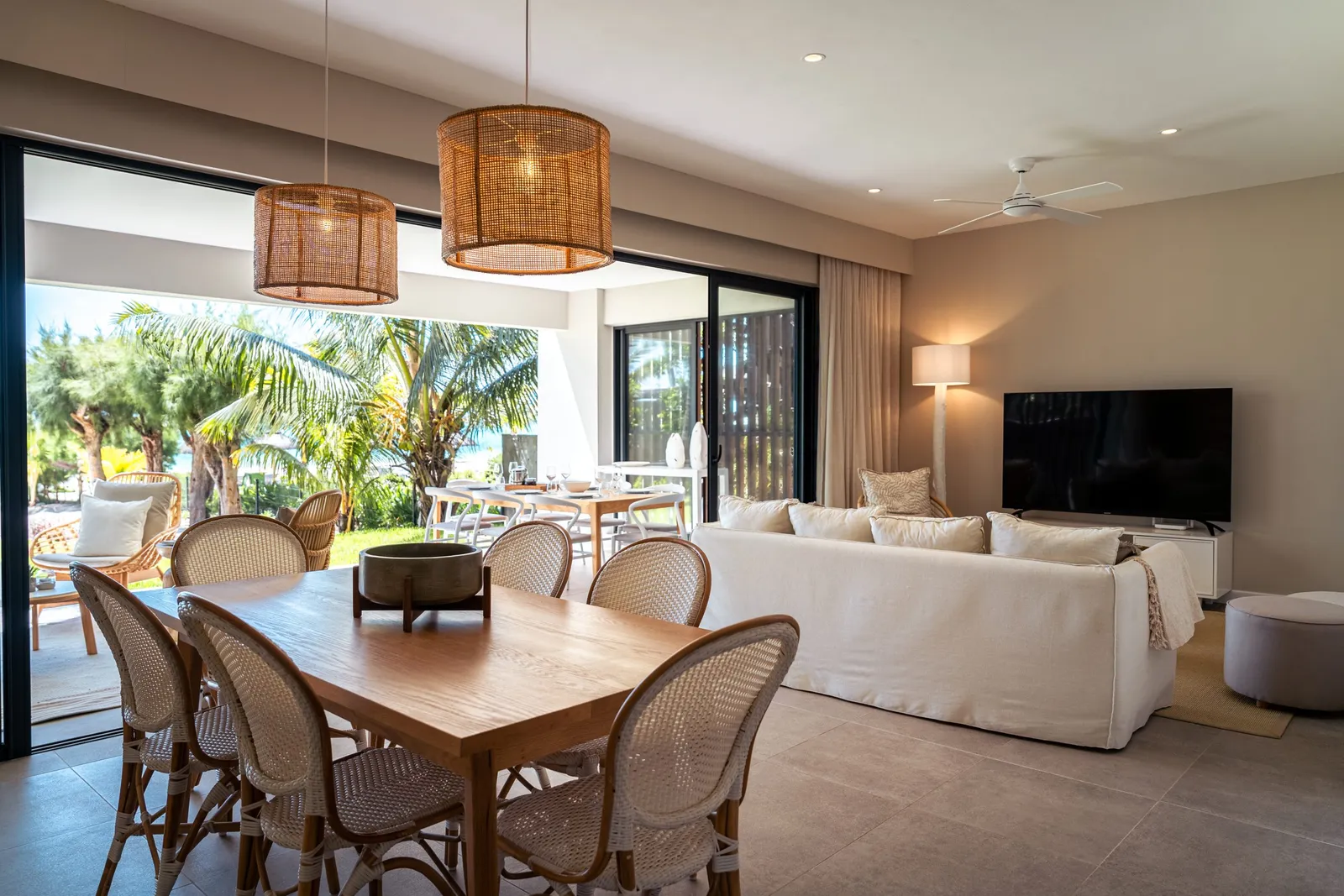 Beach Haven — Curepipe