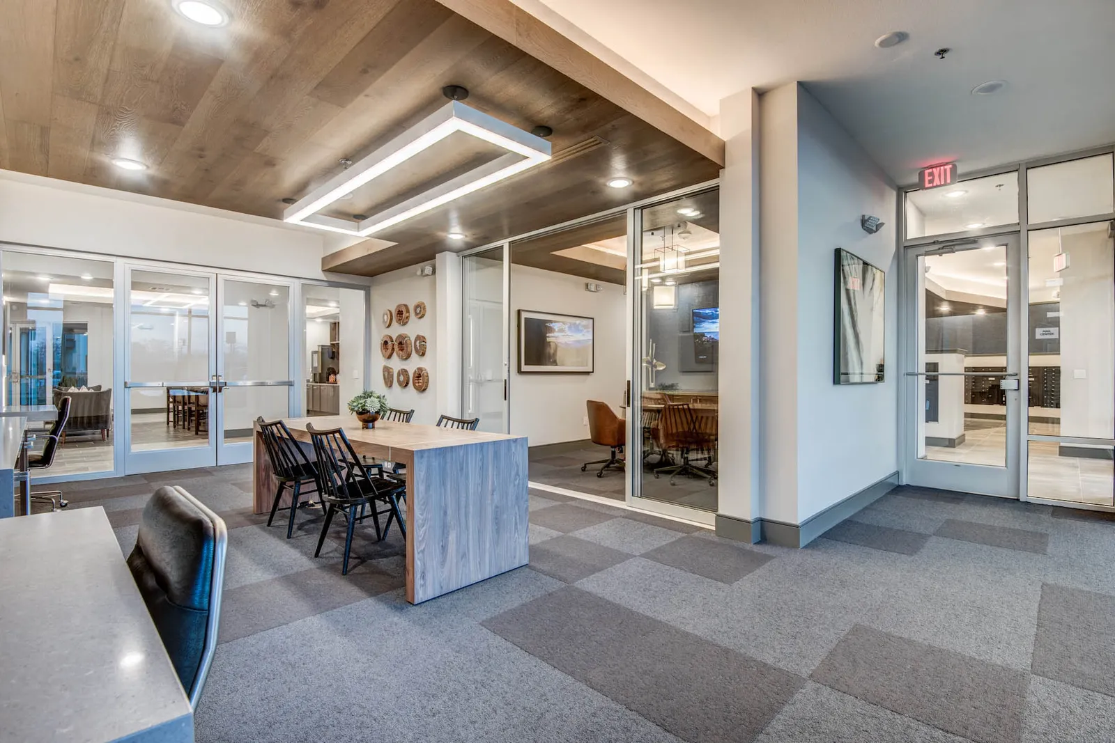 Jefferson Alpha West — Farmers Branch