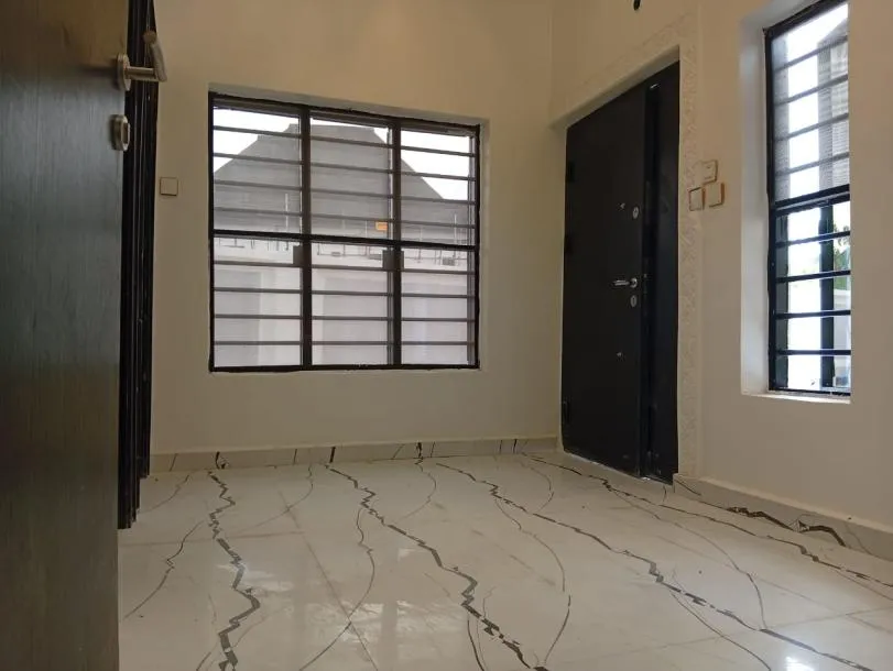 Luxury 4 Bedroom Terrace Duplex With 3 Units-6
