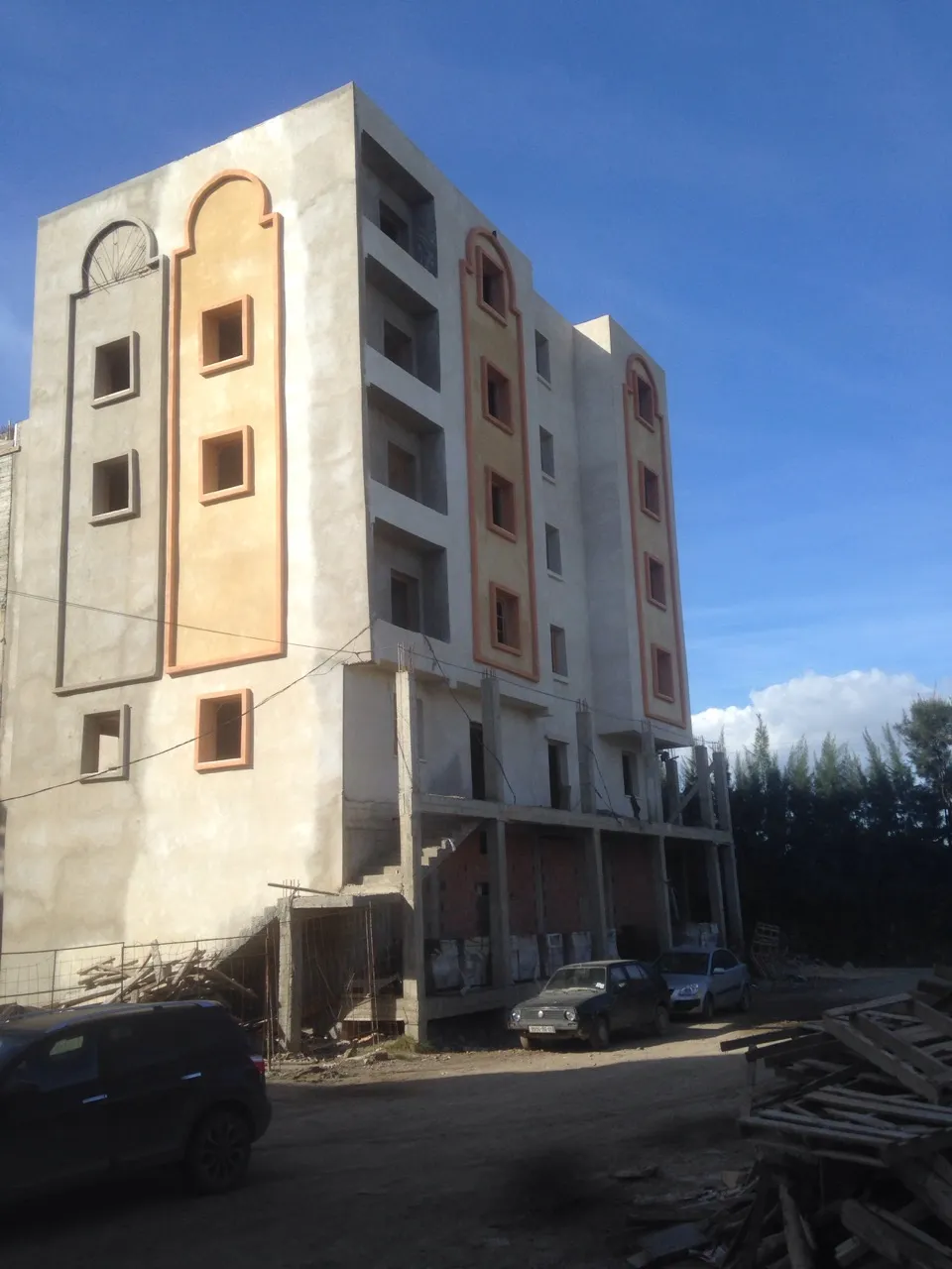 MEDEA -bati- 48 LOGEMENTS — Médéa
