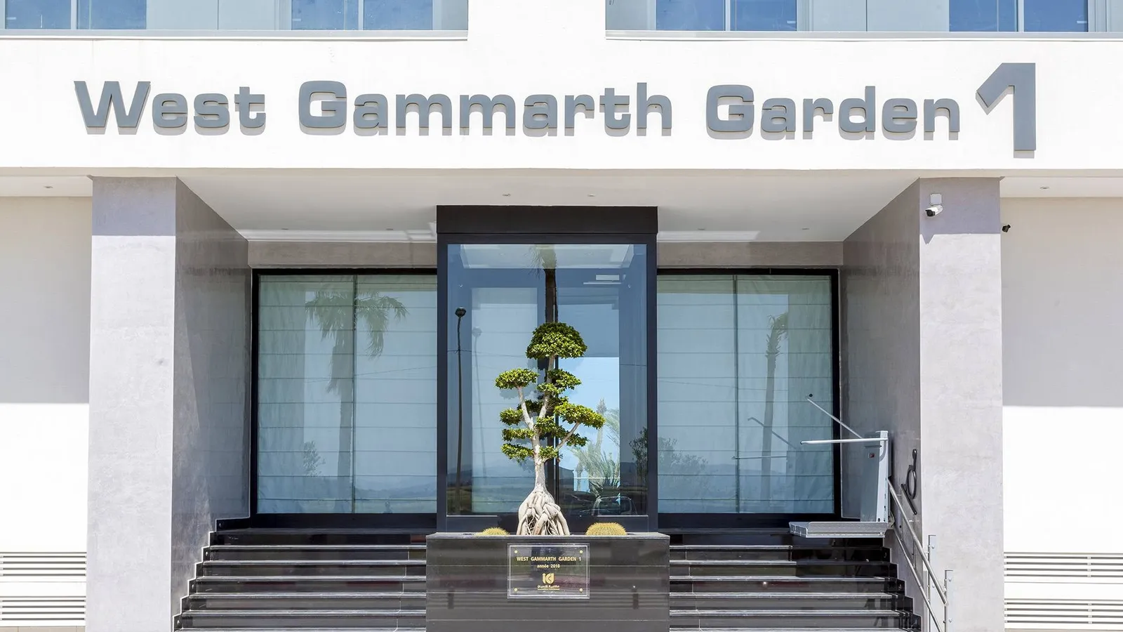 West Gammarth Garden — Gammarth