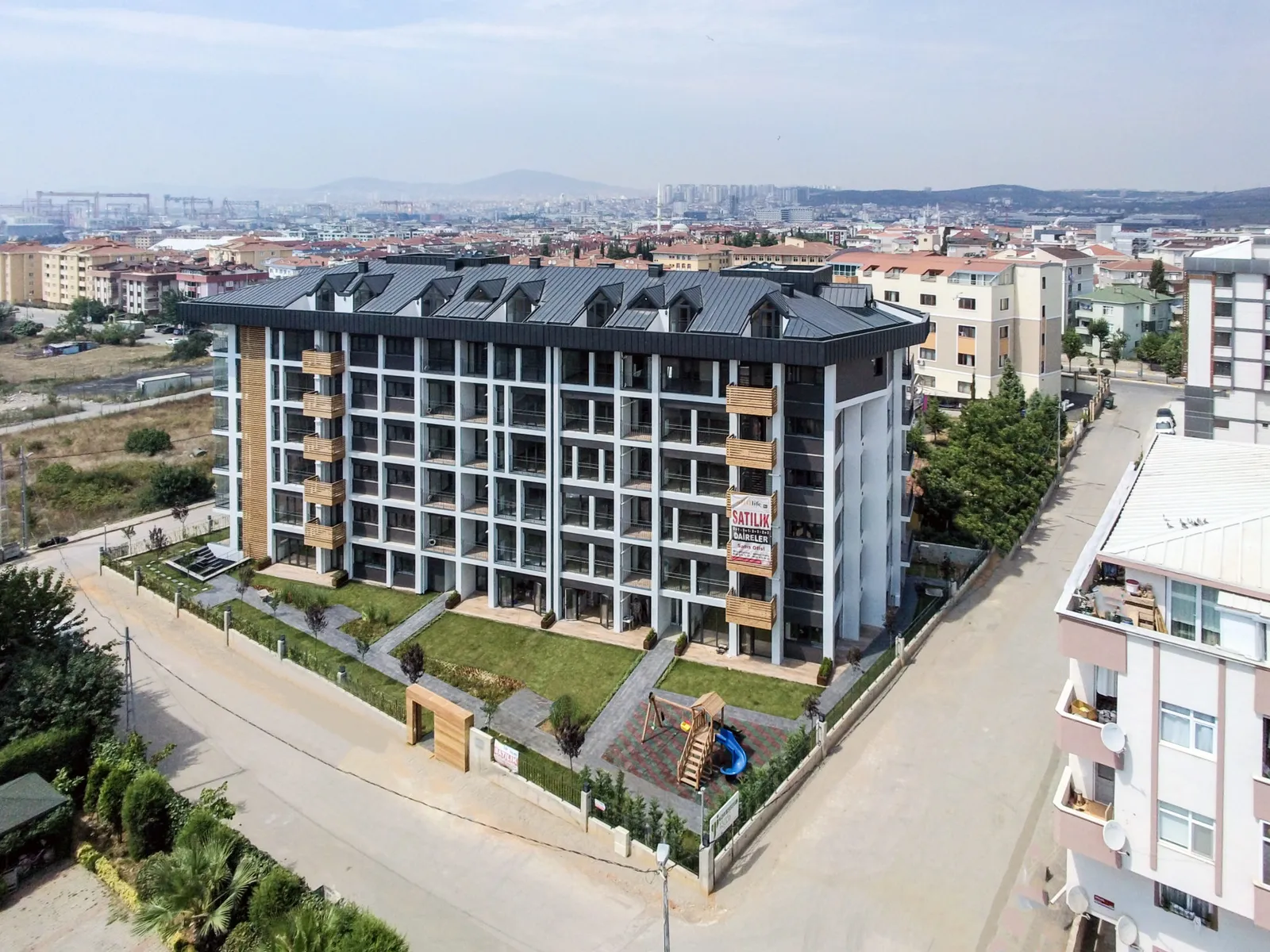 SUNLIFE TUZLA — Istanbul