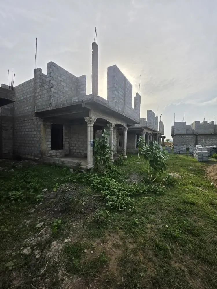 Daweyna — Accra