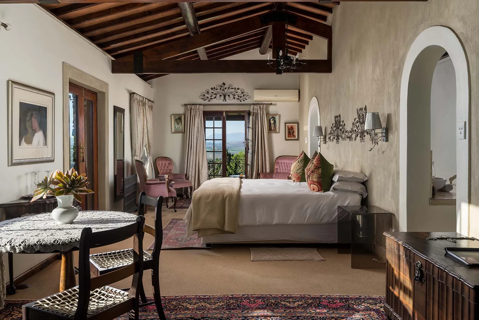 Casa Mori — Stellenbosch
