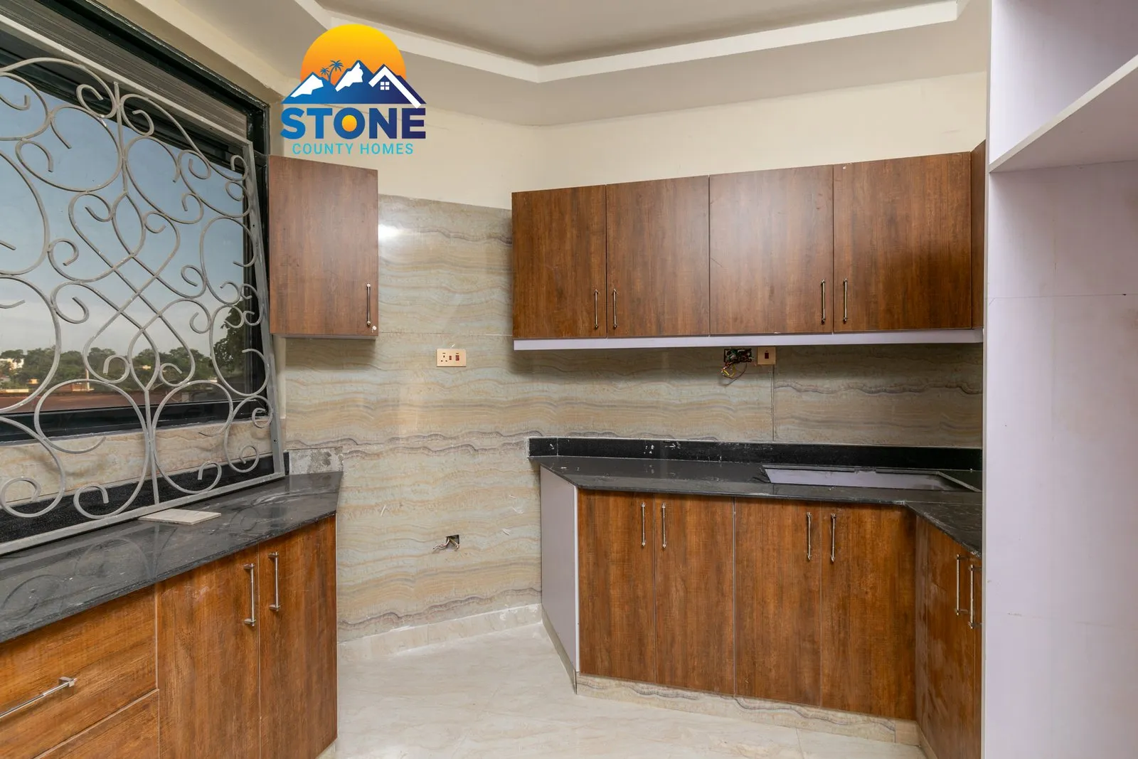 Luxurious 3bedroom apartments for sale in Bugolobi — Kampala