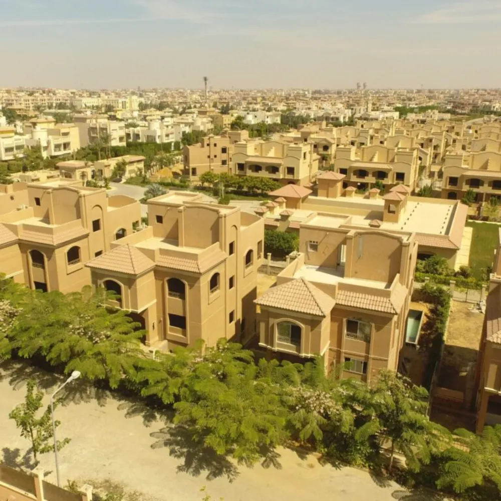 ZIZINIA GARDENS — Cairo