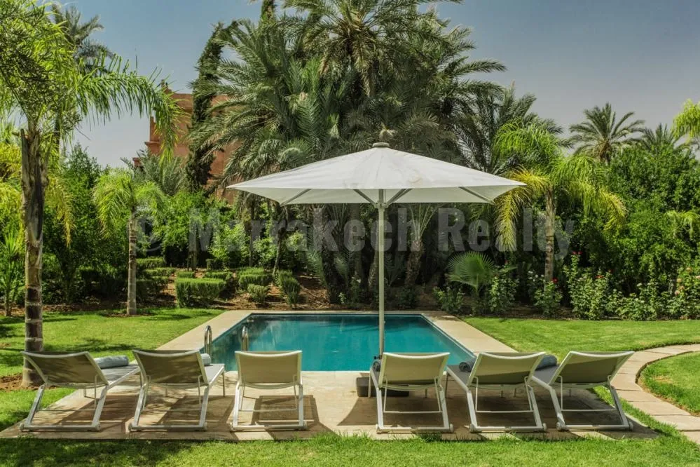 Domaine de villas neuves de style Kasbah