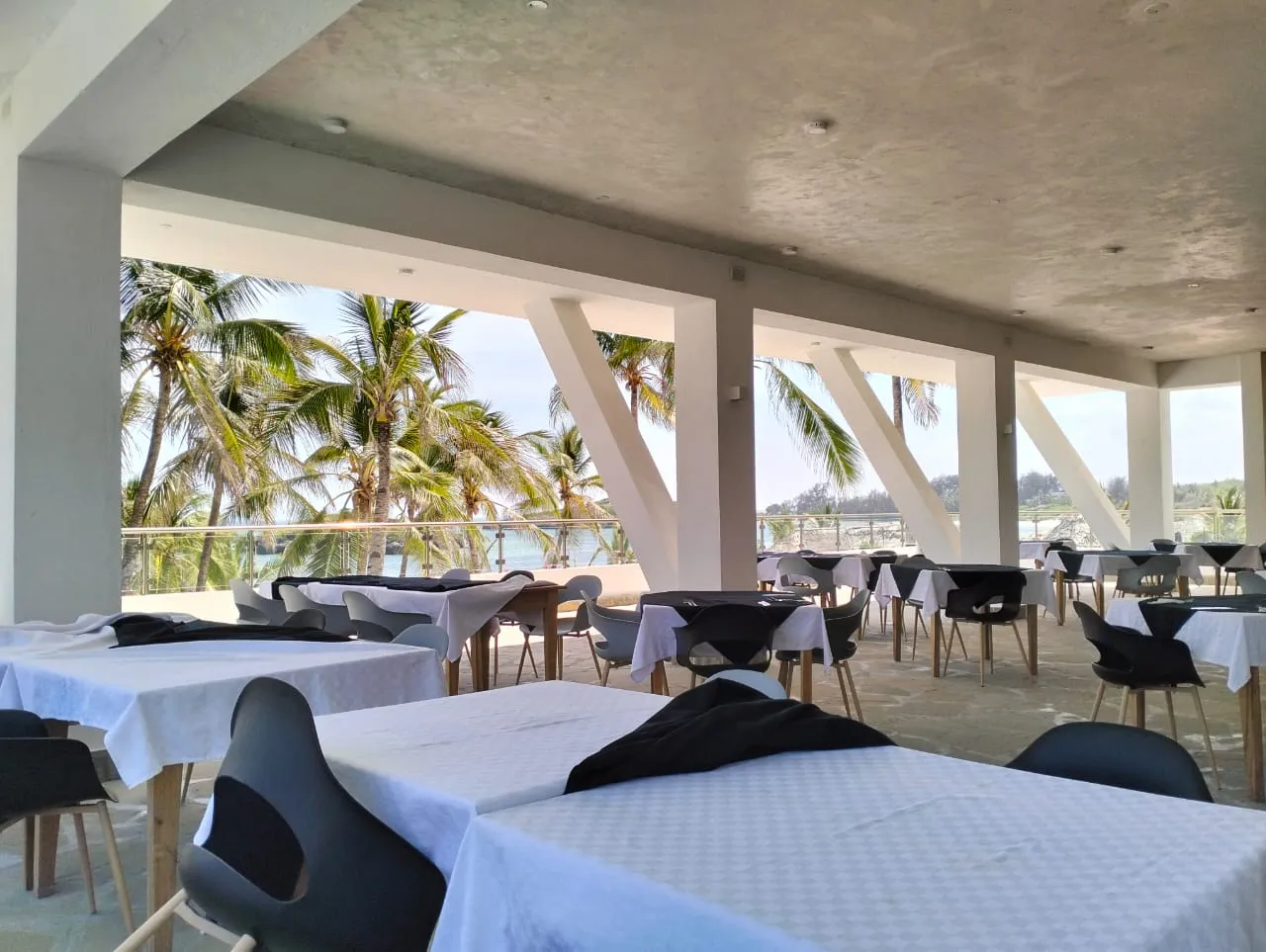 New Baracuda Restaurant
