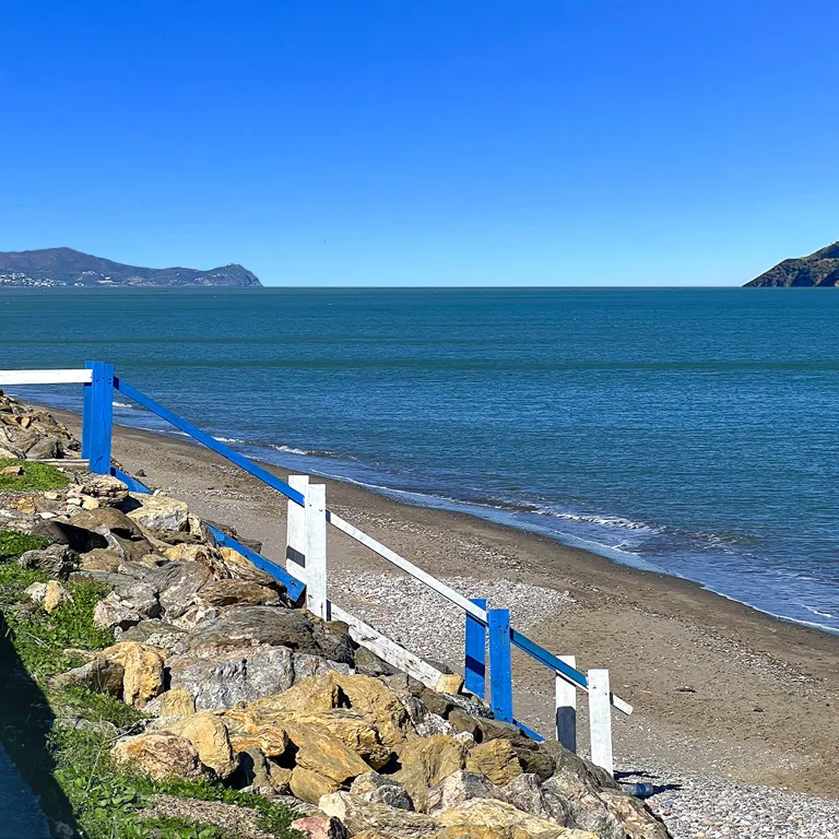 Cap Mazari - Plage