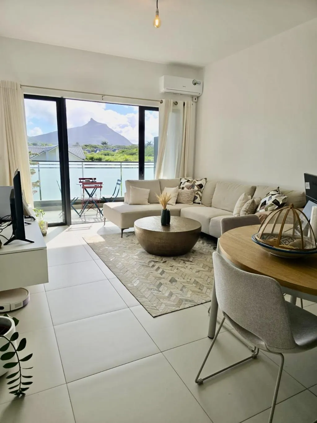 3-bedroom Apartment