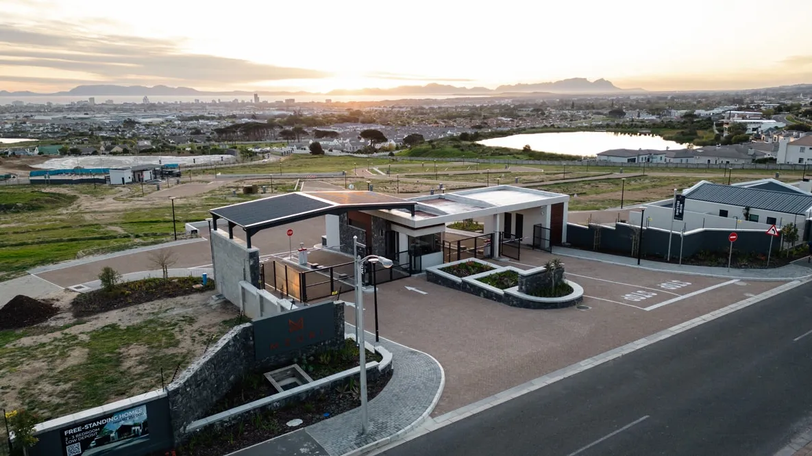 Mzuri Estate — Cape Town