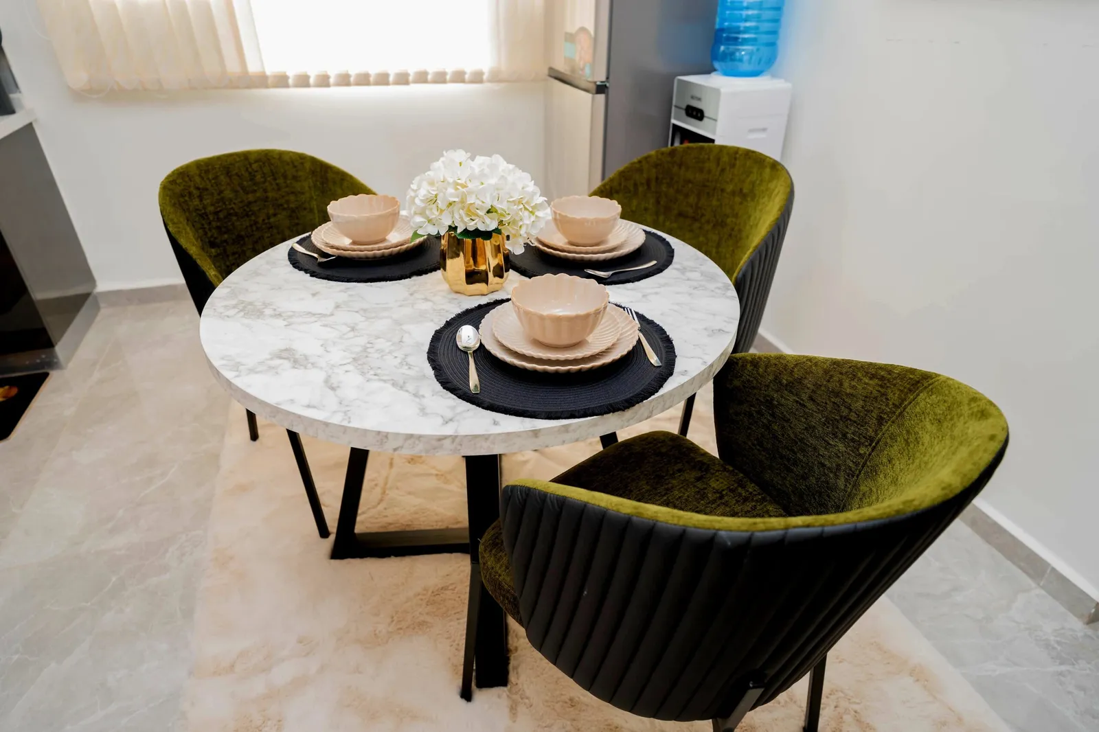 Furnished_Apartment_Lavington_dining_setup
