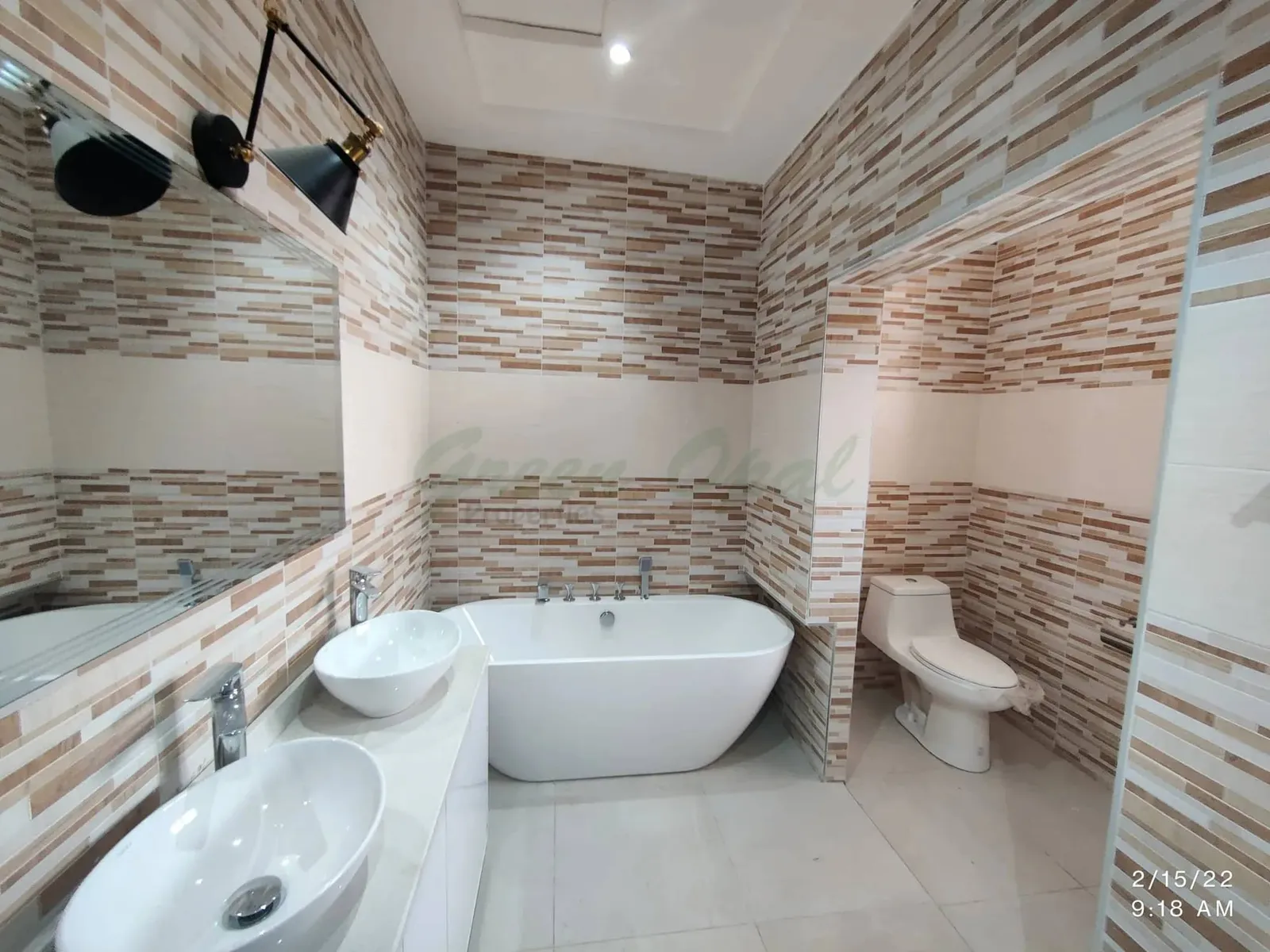 Four-Bedroom Residence — Accra