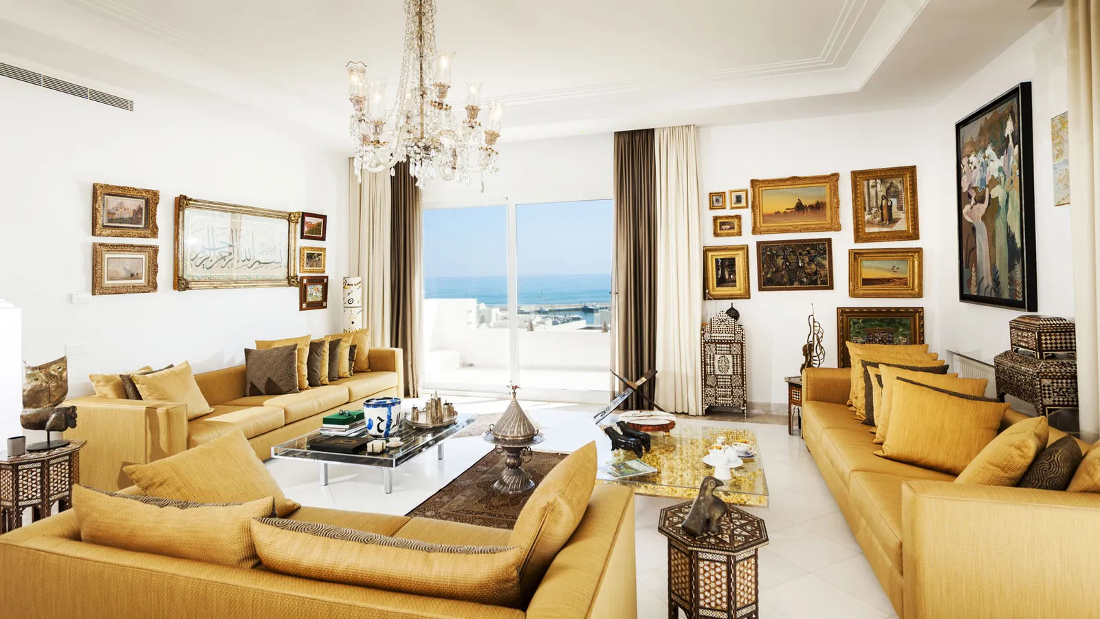 Port Marina Gammarth — La Marsa