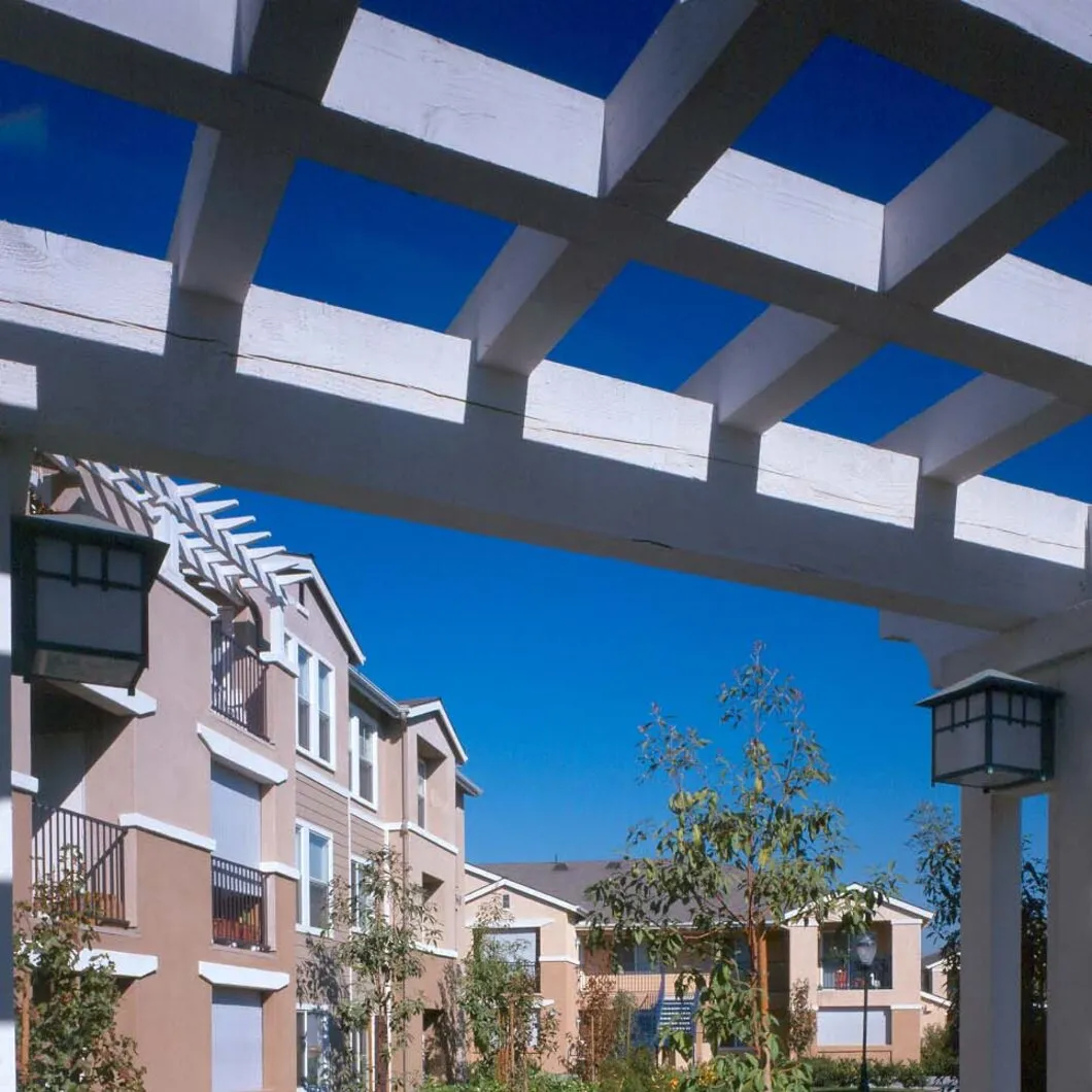 Somerset Glen — La Mirada