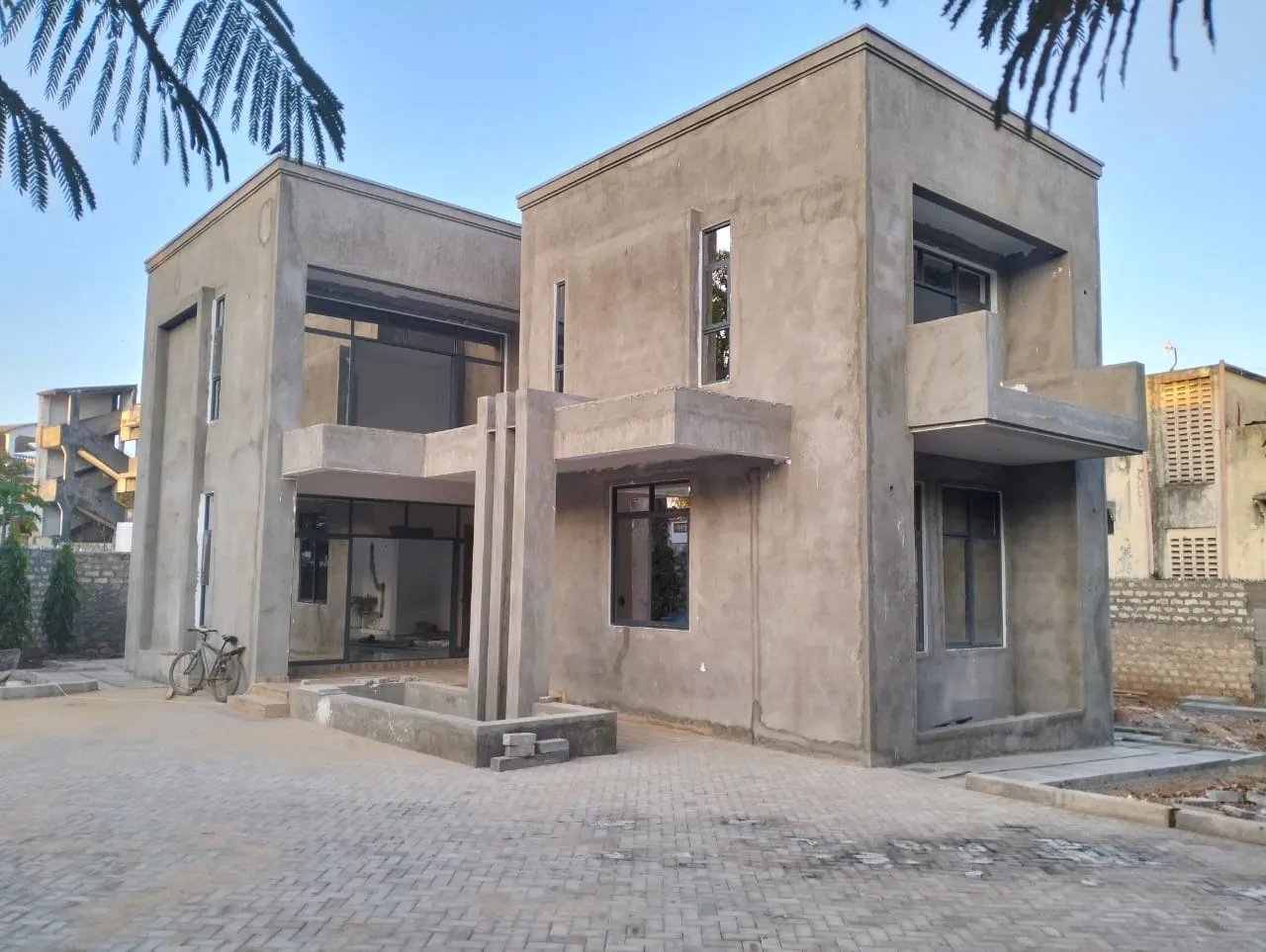 5 Bedroom Maisonette — Malindi