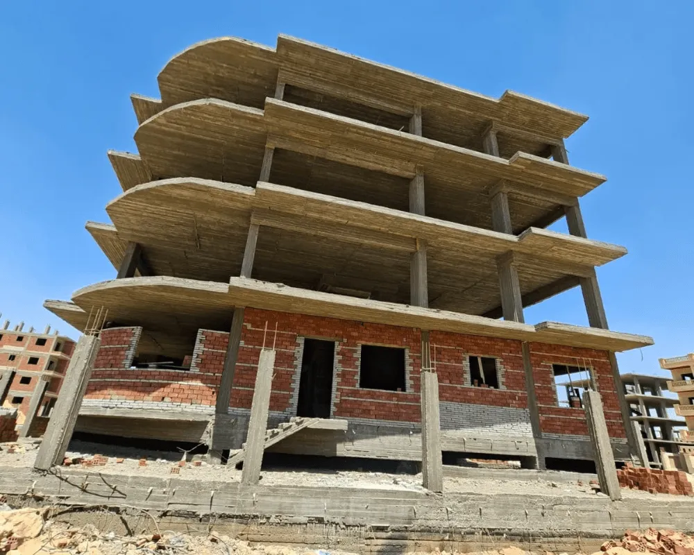 عمال مباني الدور الارضي  7-2026