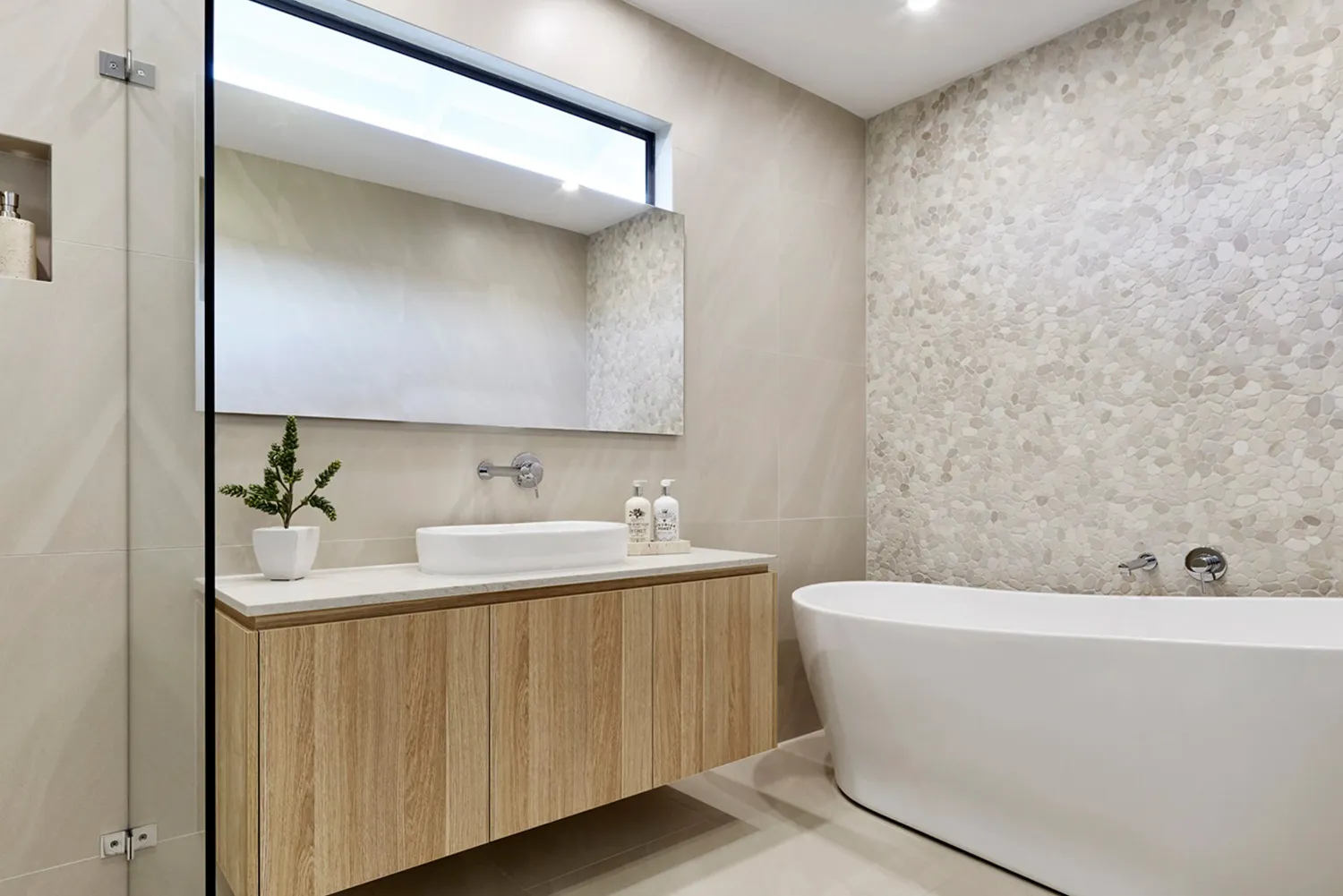home-designs_mbona-bathroom2