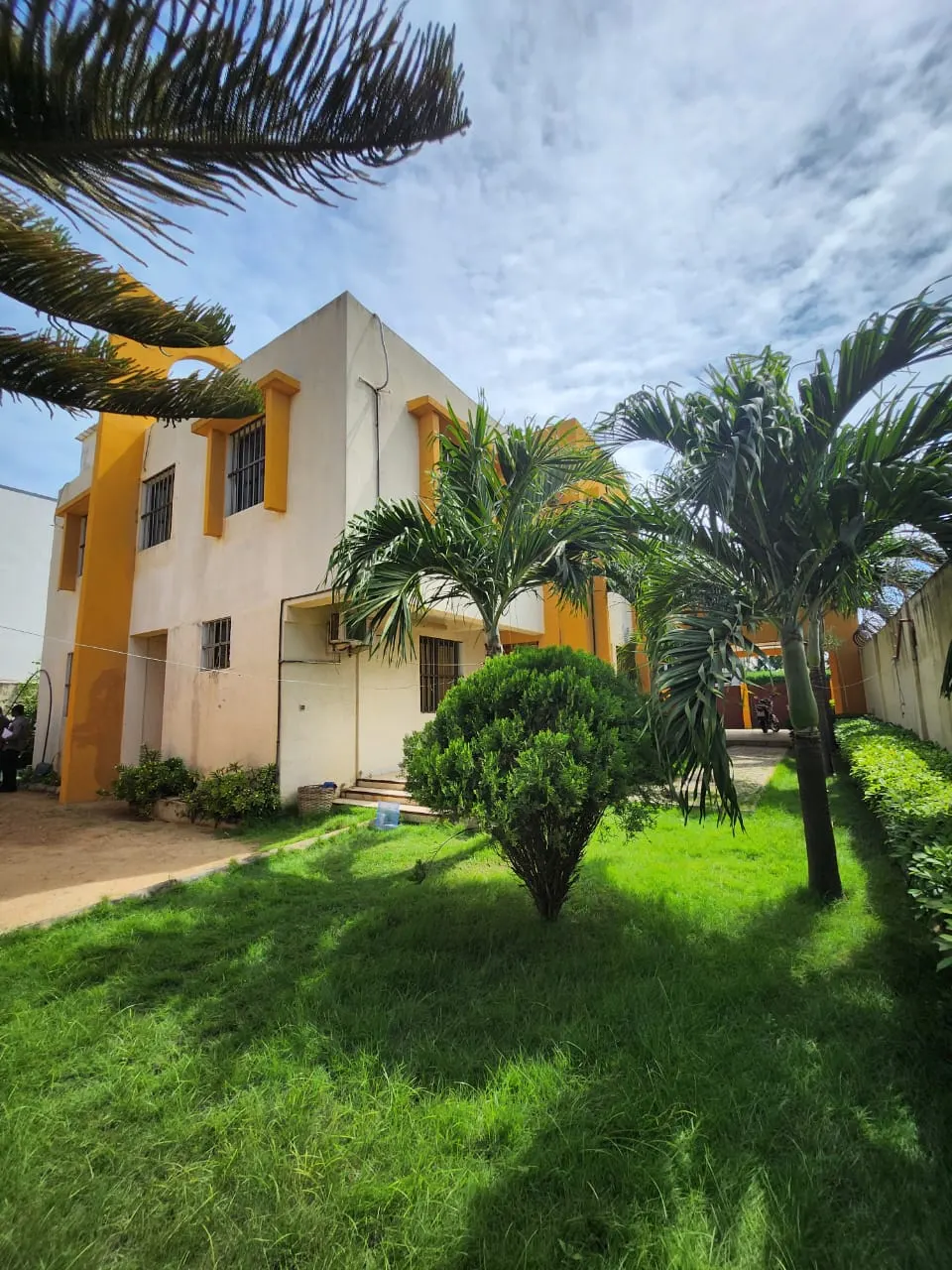 4-bedroom duplex villa for rent in Baguida (Lomé)