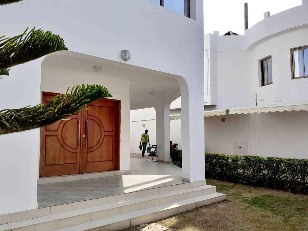 VILLA NON MEUBLEE